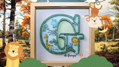 Quadretto nascita personalizzato: nome bambino, data nascita, luogo, altezza e peso. Realizzato in legno, carta e colori atossici, appendibile a muro.
