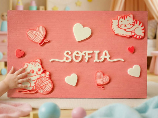 Scatola dei ricordi decorata con gattini e cuori, personalizzata con nome Sofia, adatta come regalo per neonata.